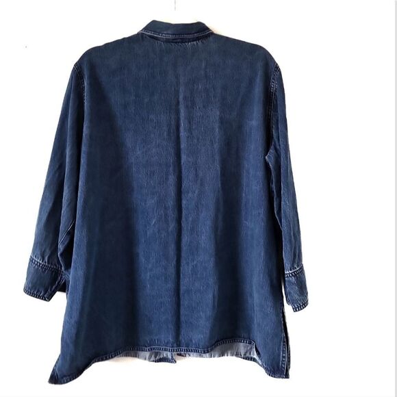 Vintage Denim Button Down - Picture 2 of 4